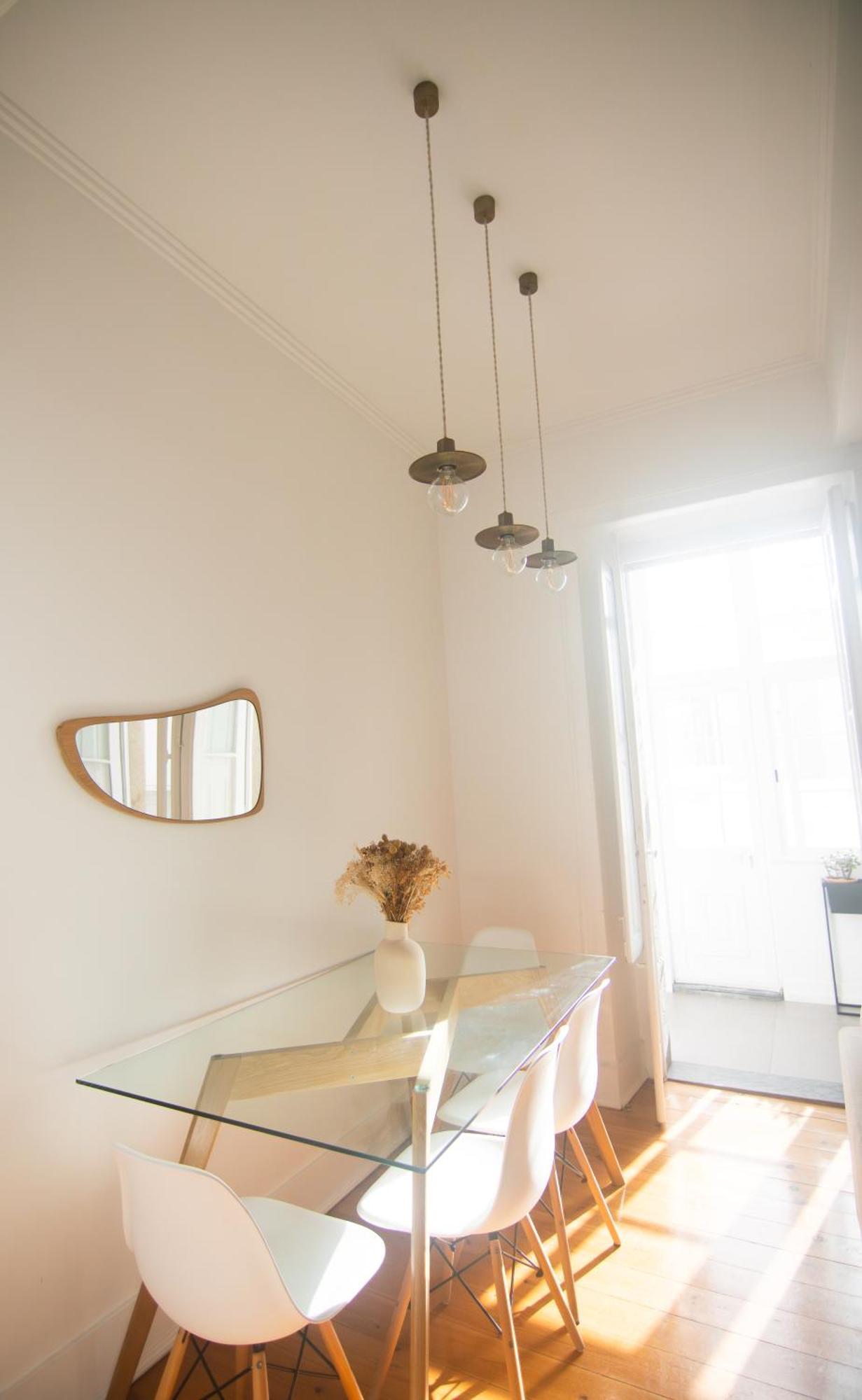 Artist's Retreat Near The Riverside With Ac Apartment